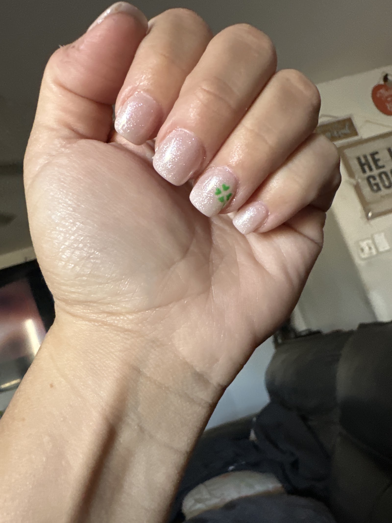 Queen Nails nail photo 4